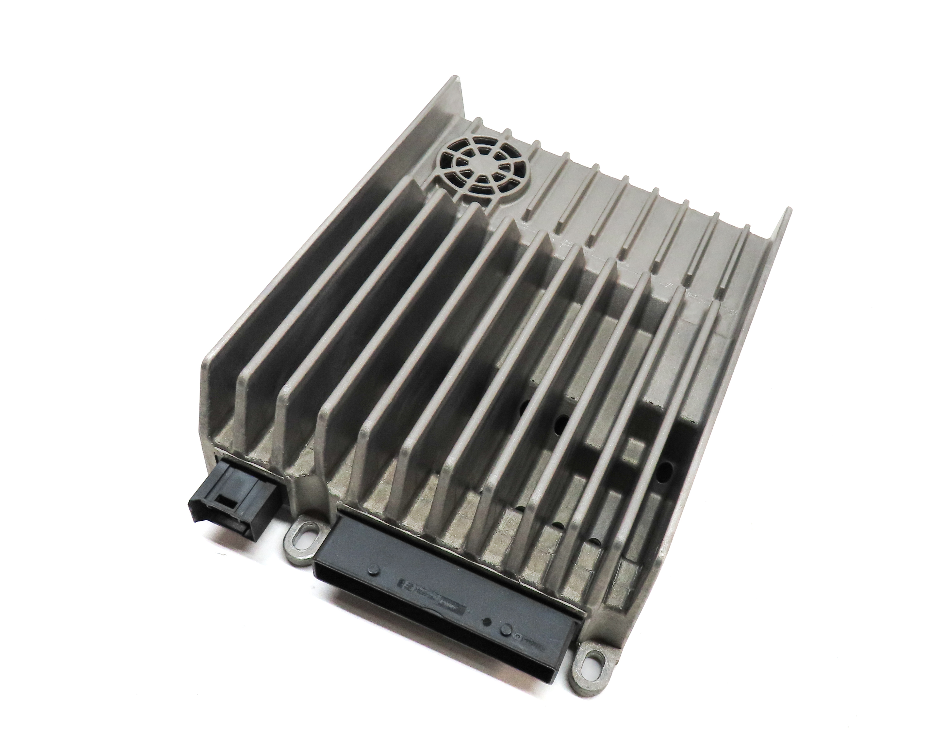 2012-2015 MERCEDES C E G GLK CLASS (W204 W212 X204 X463) BECKER AUDIO AMPLIFIER — exact item pictured